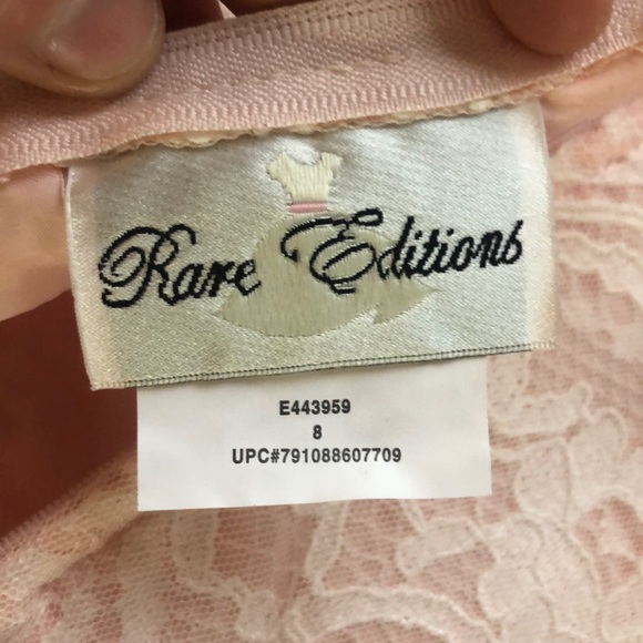 RARE EDITION DRESS - Picture 9 of 10